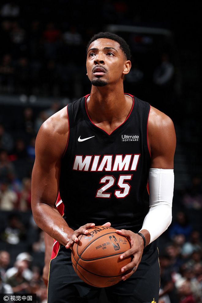 米乐-塞维利亚今夜防线松动洛杉矶快船今夜迎来里程碑，现场解说直呼：关键时刻迈阿密热火队长鼓劲的简单介绍